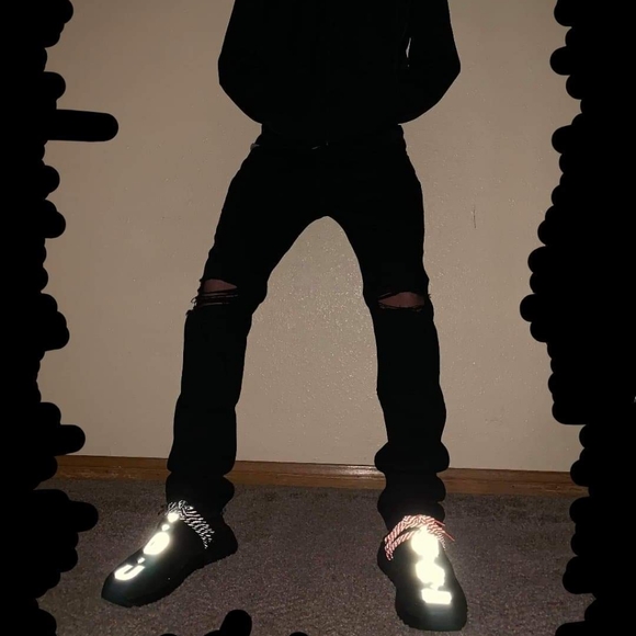 Meet your Posher, Brayan - Picture 2 of 2